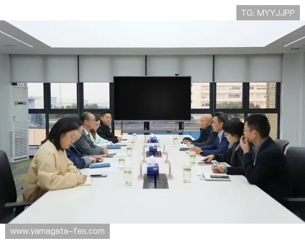 尊龙官网登录人生就是博登录：如何在变革中找到属于自己的发展路径